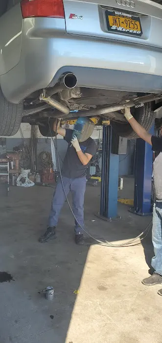 Dylan's Auto repair 2