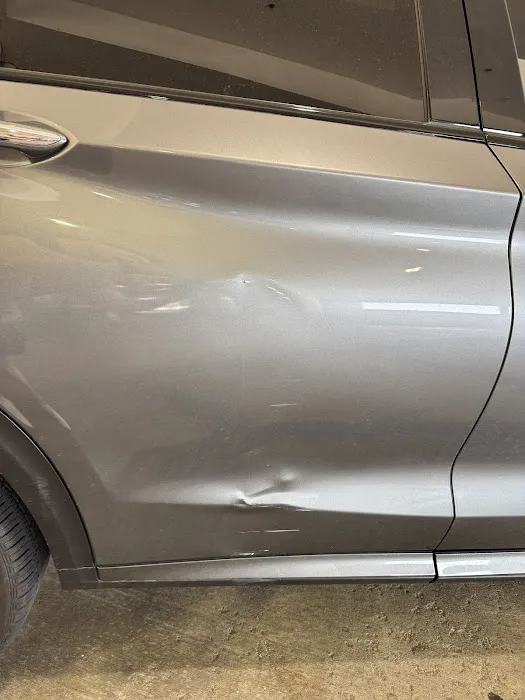 PRESTIGE AUTO BODY 7