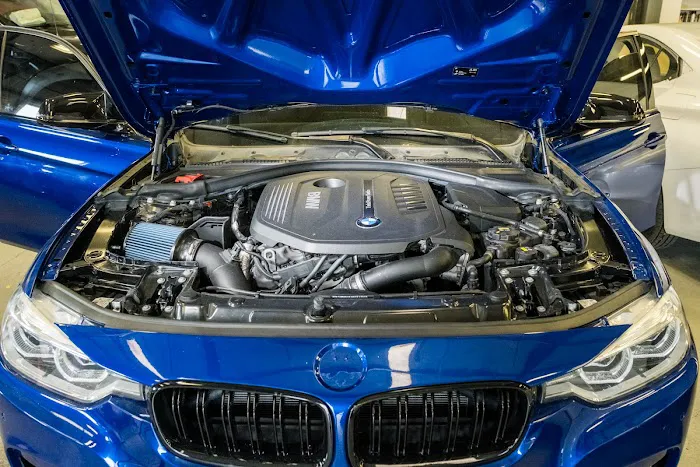 PRESTIGE AUTO BODY 9