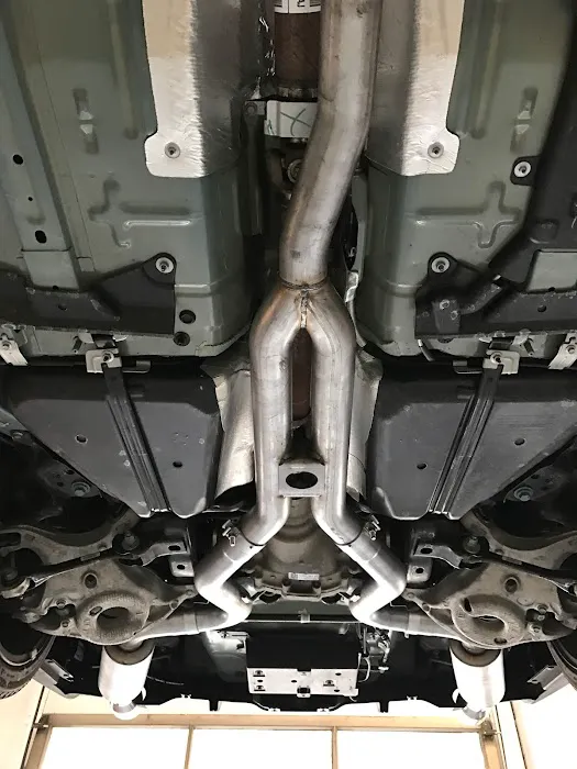 Lambros Service Center 8