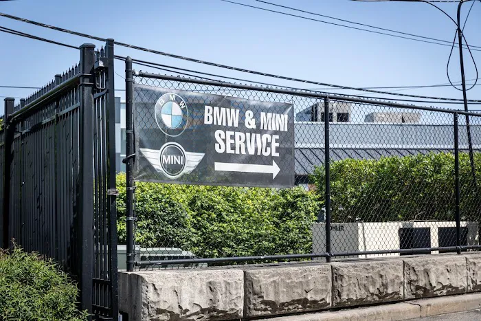 BMW of Westchester Parts 8