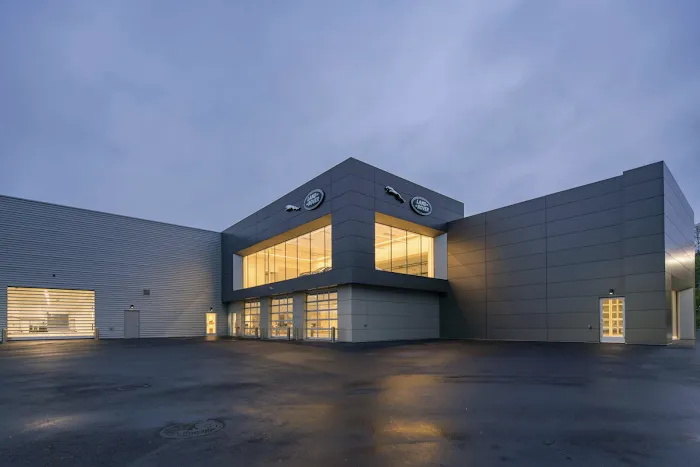 Land Rover White Plains Service Center 2