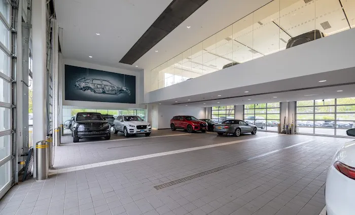 Jaguar White Plains Service Center 2