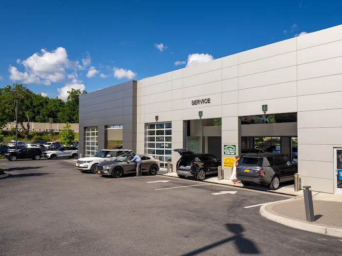 Jaguar White Plains Service Center 7