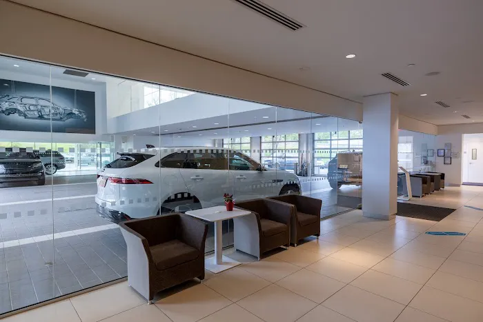 Jaguar White Plains Service Center 0