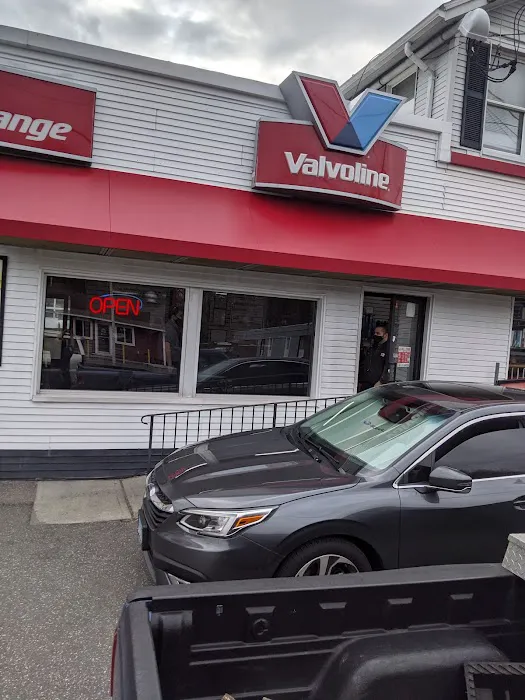 Valvoline Instant Oil Change 9