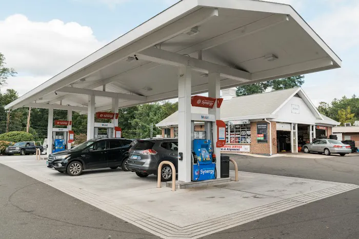 Trumbull Mobil Service Center 0