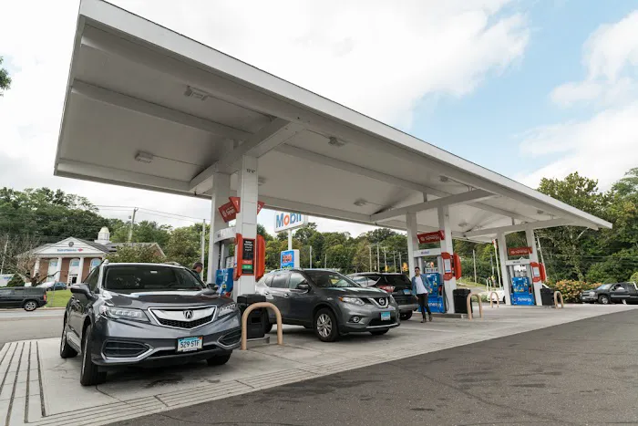 Trumbull Mobil Service Center 7