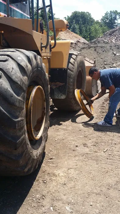Pepe's Tires & Mechanic Mobile Services, LLC 0