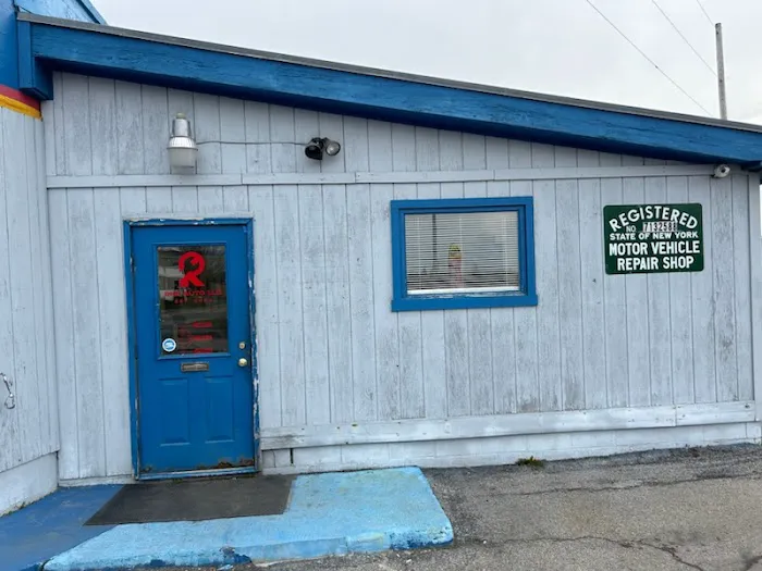 RNR Auto LLC 6