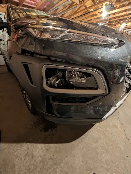 Sanders Collision Service 8