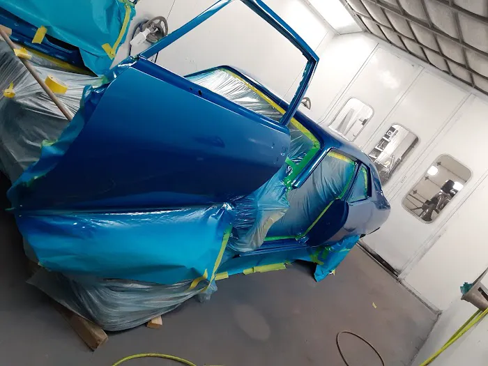Courtesy Auto Body Collision Repair 2