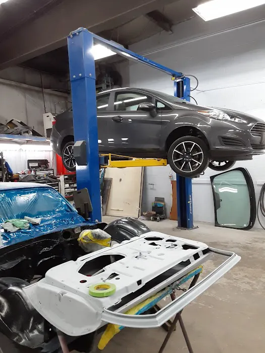 Courtesy Auto Body Collision Repair 4