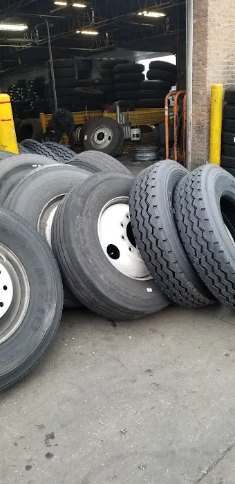 Pomp's Tire Service 5