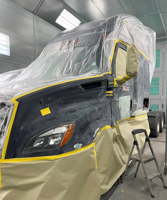 UGL Truck Center 8