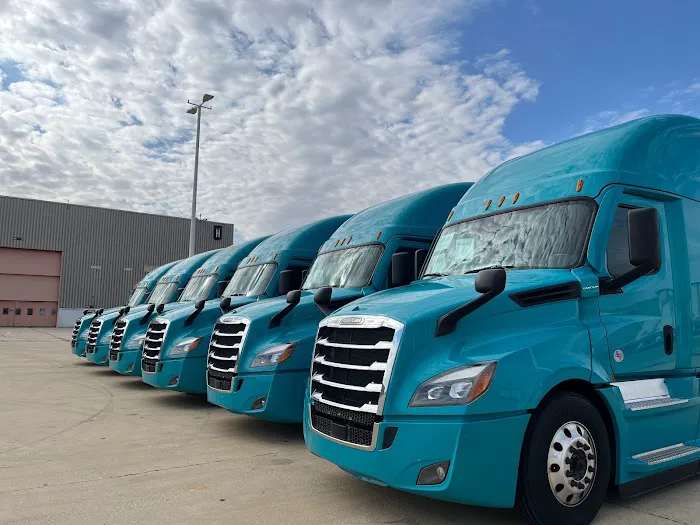 UGL Truck Center 7