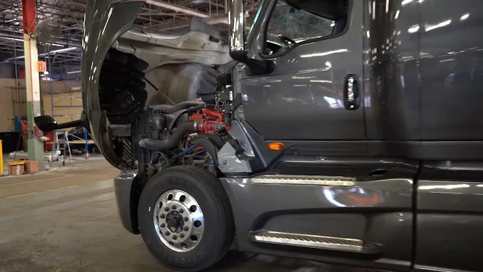 UGL Truck Center 9