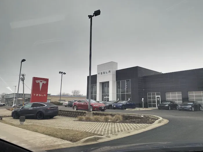 Tesla Service 2