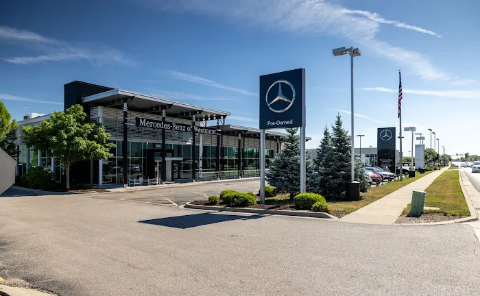 Mercedes-Benz of Westmont Parts Center 3