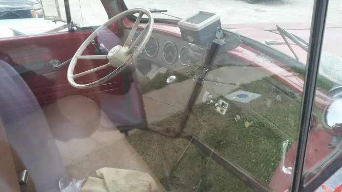 Old Towne Auto 8