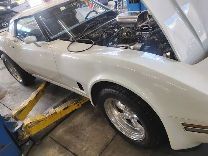 Drive in Auto Repair & Window Tinting 4