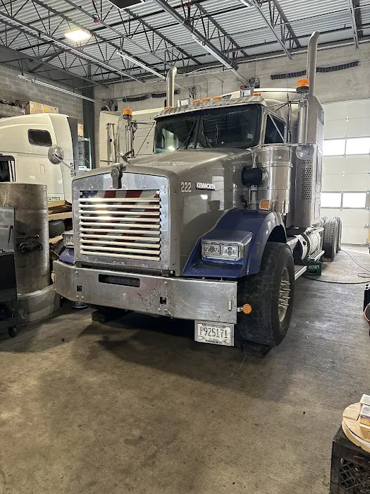 Absolut Plus Truck and trailer repair shop 6
