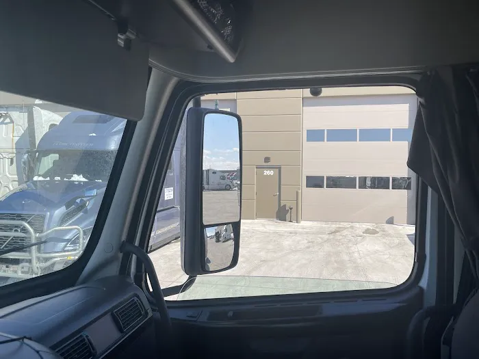 US EXP TRUCK REPAIR 0