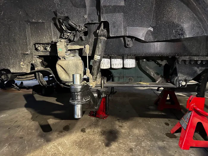 18 Wheelers Repairs 5