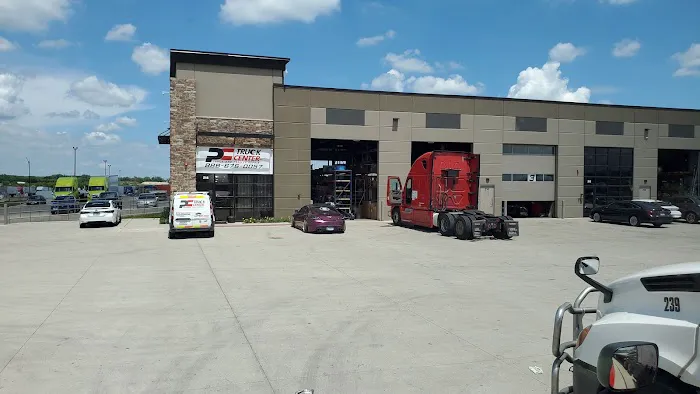 PC Truck Center 1