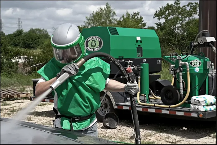 Collision Truck Center 6