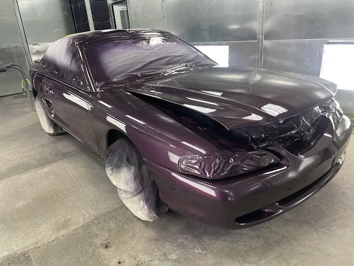 Maaco Auto Body Shop & Painting 6