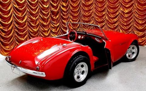 Strada's Auto Body