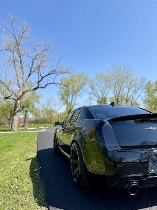 Xtreme Auto Glass & Window Tint 1
