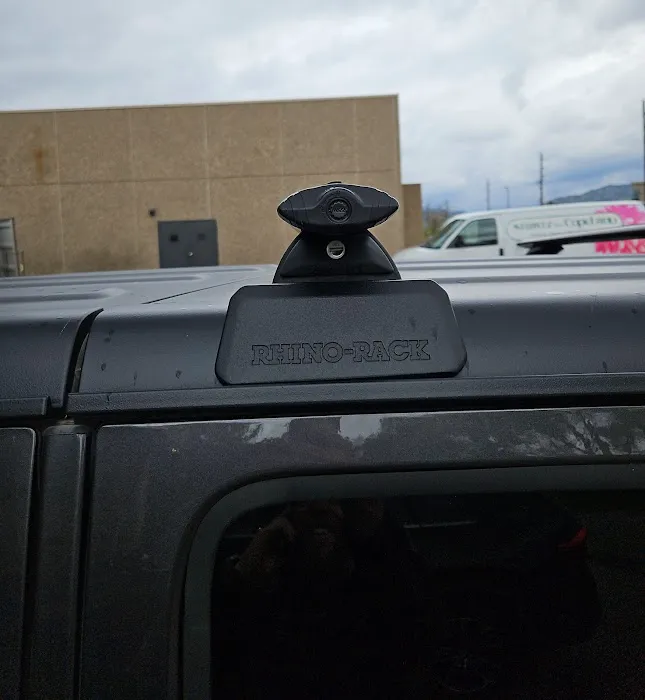 Rackstarz Vehicle Rack & Hitch 8