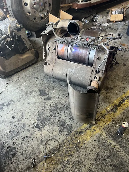 Solis diesel and automotive repair 1