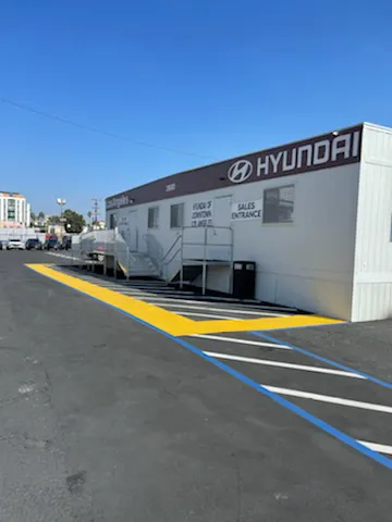 Hyundai of Downtown Los Angeles Service Department 0