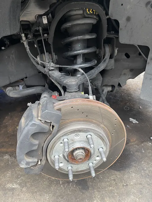 LIBERTY AUTO BODY 3