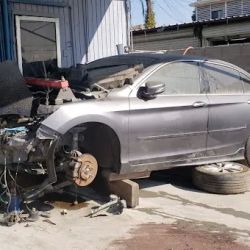 LIBERTY AUTO BODY ico