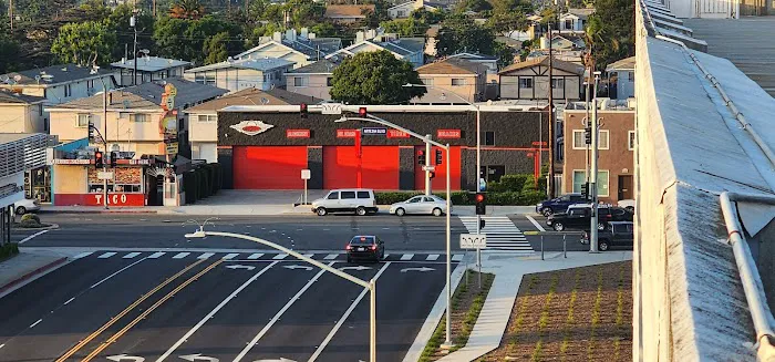 Pitt Stop Lawndale 1