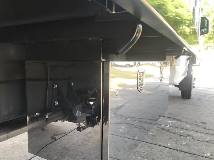 Lion Truck Body 0