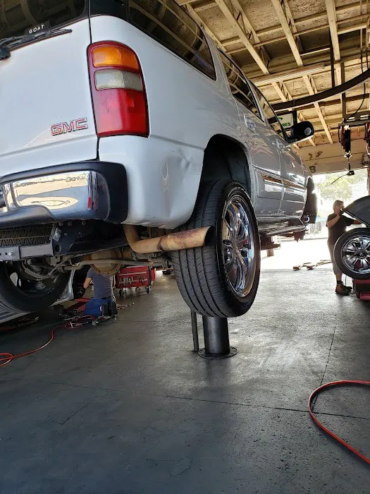 Avalon Tire & Wheel 1