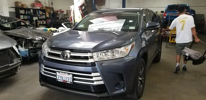 BM Auto Repair Collision Specialist 8
