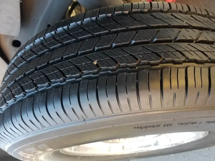 Tire service 4