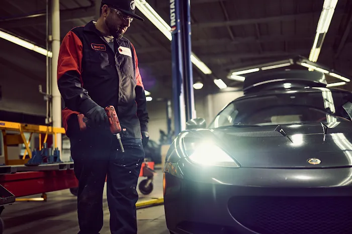 Crash Champions LUXE | EV Certified Repair Sandy Springs 9