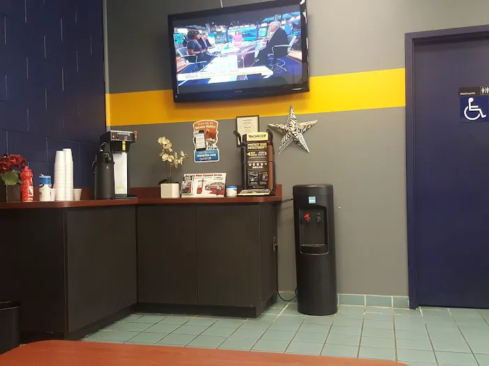 D.W. Campbell Tire & Service 0