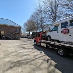 Express Oil Change & Tire Engineers ico
