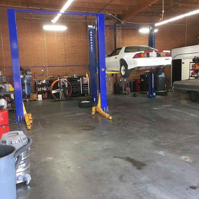 Rob's Auto Repair 8