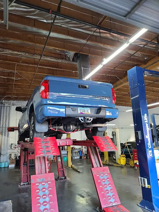Hyland Auto Repair 9