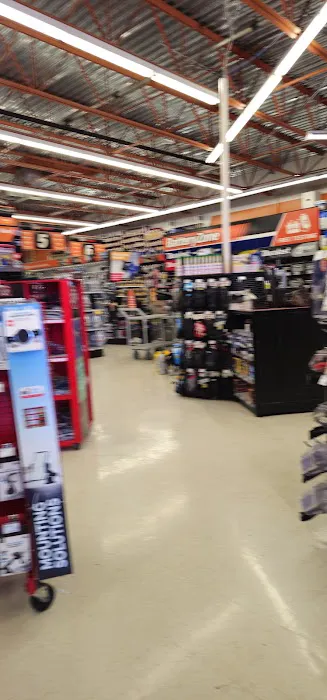AutoZone Auto Parts 1
