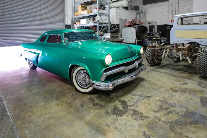 Classic Gold Auto Centre 3